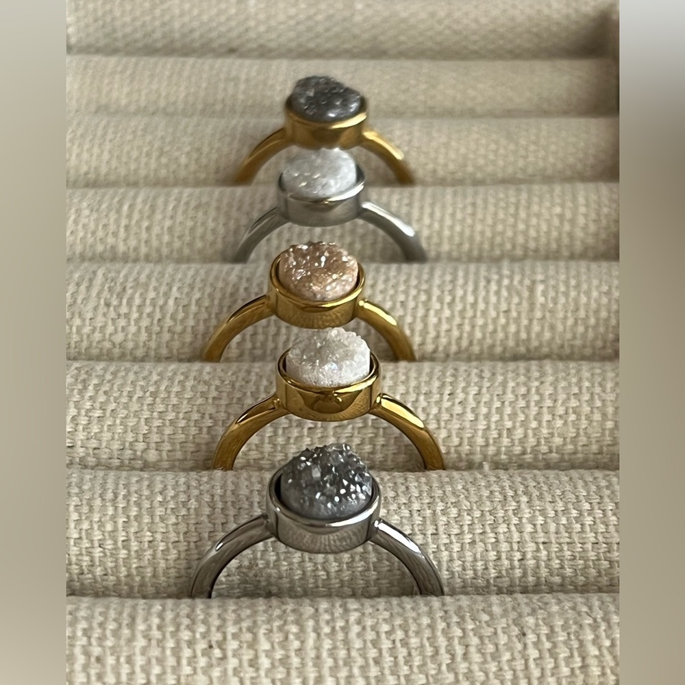Set of 4 Kinsley Armelle Stone Collection Quartz Rings Size 6.5